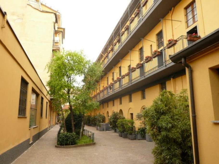 Casa David Lägenhet Milano Exteriör bild
